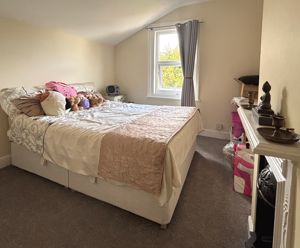 Photo 10- click for photo gallery